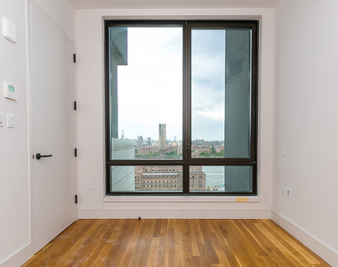 321 Wythe Avenue - Photo Thumbnail 10