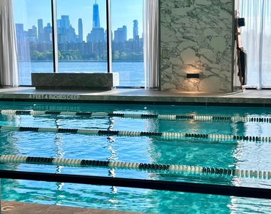 60 Wharf Drive - Photo Thumbnail 16