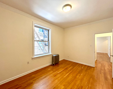 13th & 6th Ave - Photo Thumbnail 2