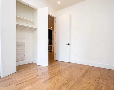 1503 Jefferson Avenue - Photo Thumbnail 6