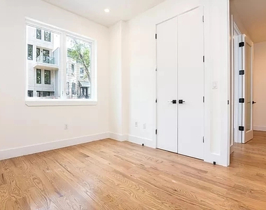 1503 Jefferson Avenue - Photo Thumbnail 9
