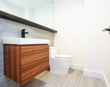1503 Jefferson Avenue - Photo Thumbnail 11