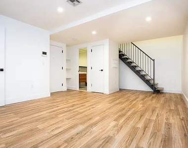 1503 Jefferson Avenue - Photo Thumbnail 8