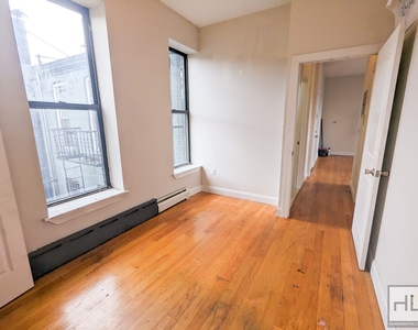 383 West 125 Street - Photo Thumbnail 2