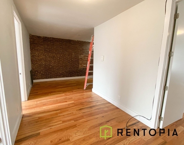161 Maujer Street - Photo Thumbnail 6