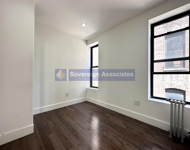 4 Saint Nicholas Terrace - Photo Thumbnail 12