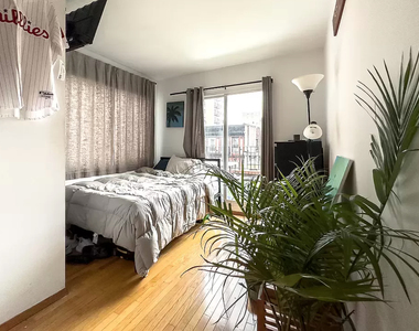 212 East 10th Street - Photo Thumbnail 8