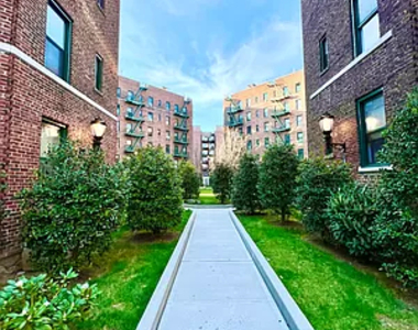 34-19 90th Street - Photo Thumbnail 5