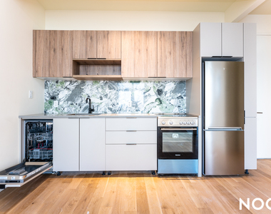 169 Johnson Avenue - Photo Thumbnail 4