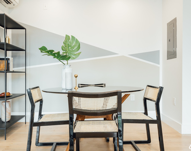 188 Humboldt Street - Photo Thumbnail 17