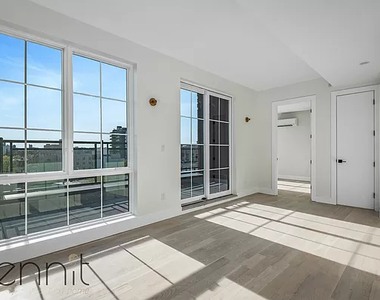 933 Rogers Avenue - Photo Thumbnail 1