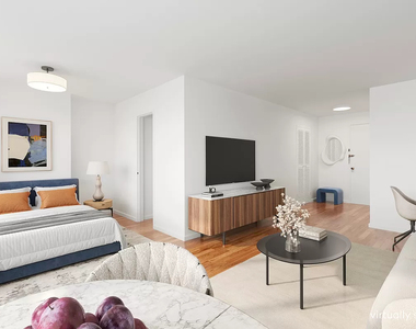 West 39th - Photo Thumbnail 2