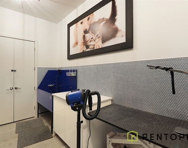 340 Evergreen Avenue - Photo Thumbnail 15