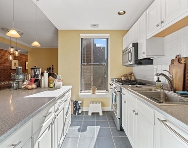 1690 Washington Street - Photo Thumbnail 10