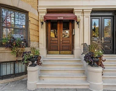 1690 Washington Street - Photo Thumbnail 23