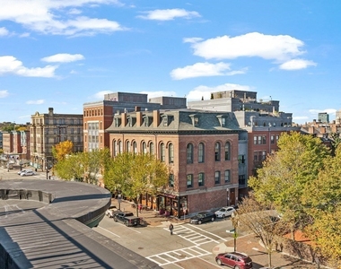 1690 Washington Street - Photo Thumbnail 19