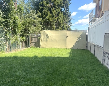 40-11 21st Avenue - Photo Thumbnail 9