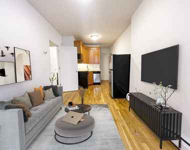 386 Manhattan Avenue - Photo Thumbnail 1