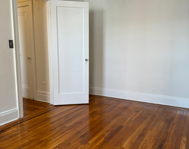 31-15 21st Avenue - Photo Thumbnail 5