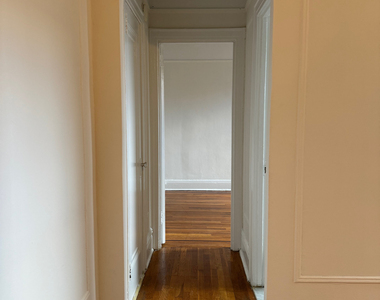 31-15 21st Avenue - Photo Thumbnail 14