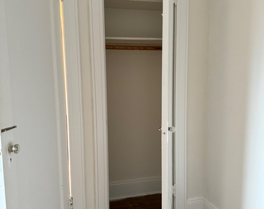 31-15 21st Avenue - Photo Thumbnail 10
