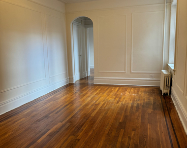 31-15 21st Avenue - Photo Thumbnail 15