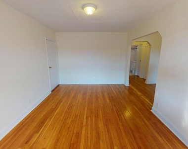73-08 Woodhaven Blvd - Photo Thumbnail 3