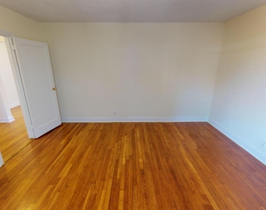73-08 Woodhaven Blvd - Photo Thumbnail 10
