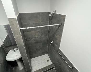 3920 Broadway - Photo Thumbnail 3