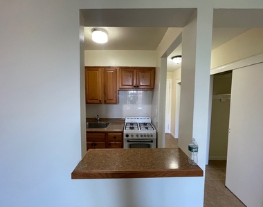 65-4 Booth Street - Photo Thumbnail 4