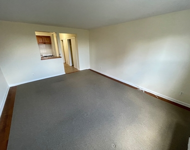 65-4 Booth Street - Photo Thumbnail 17