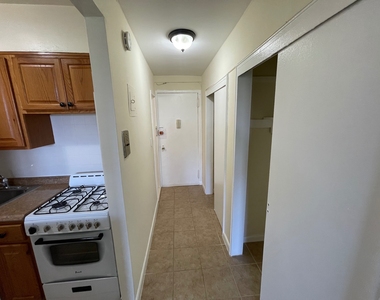 65-4 Booth Street - Photo Thumbnail 5
