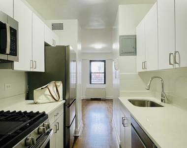 401 East 88th Street, 15D - Photo Thumbnail 8