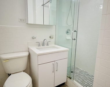 401 East 88th Street, 15D - Photo Thumbnail 15