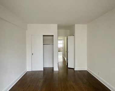 401 East 88th Street, 15D - Photo Thumbnail 10