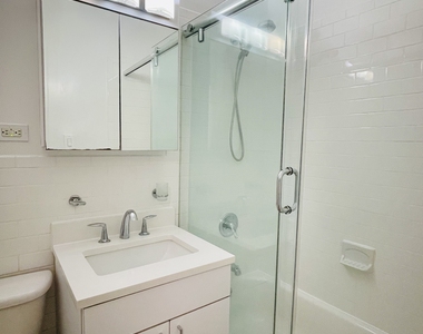 401 East 88th Street, 15D - Photo Thumbnail 14