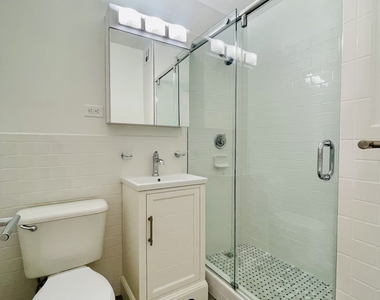 400 East 89th Street, 7J - Photo Thumbnail 7