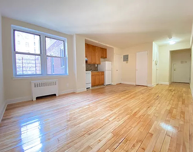 85-5 35th Avenue - Photo Thumbnail 1