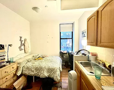 Orchard Street - Photo Thumbnail 1