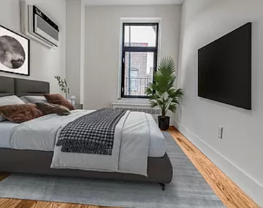 214 East 83rd Street - Photo Thumbnail 2