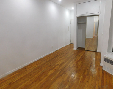 214 East 83rd Street - Photo Thumbnail 1