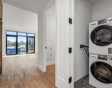 580 Classon Avenue - Photo Thumbnail 5