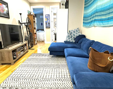 97 Clay Street - Photo Thumbnail 6