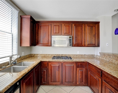 27 E Agate Avenue - Photo Thumbnail 8