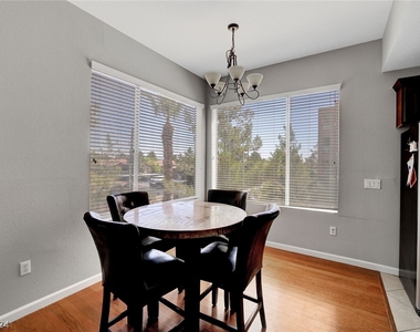 27 E Agate Avenue - Photo Thumbnail 5