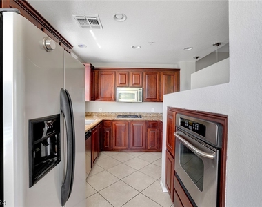27 E Agate Avenue - Photo Thumbnail 7