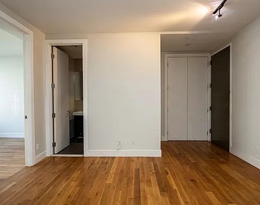 28 Fayette Street - Photo Thumbnail 11