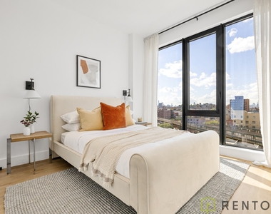 60 Cedar Street - Photo Thumbnail 6