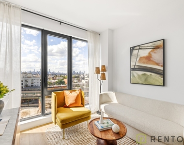 60 Cedar Street - Photo Thumbnail 3