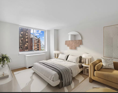 East 54th Street - Photo Thumbnail 1